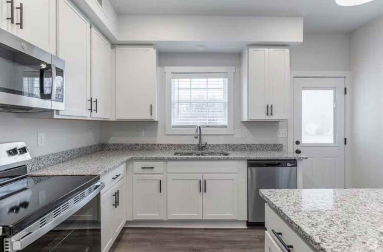 107B Aviator Cir #107B - Photo 7 of 12