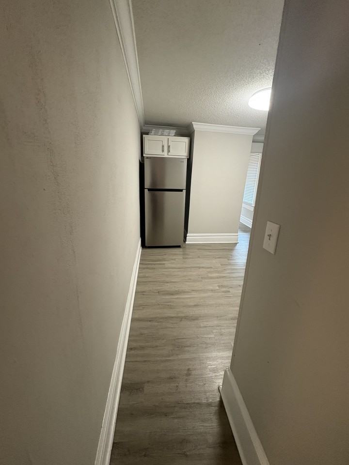 1418 15th Street South - AApartment A #A - Photo 4 of 12
