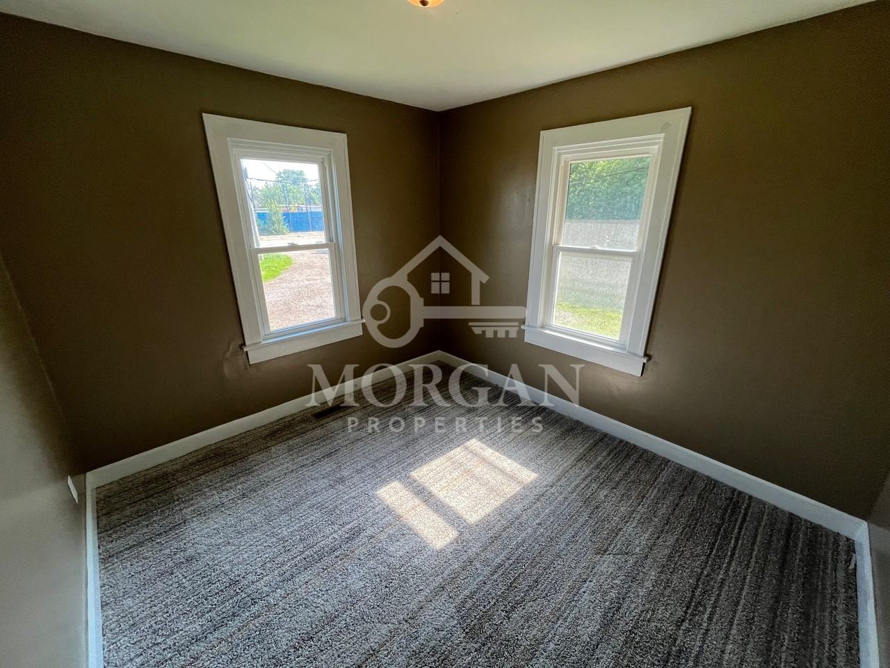 1118 E 27th St - Photo 6 of 6
