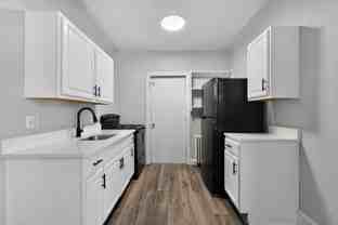 332 W Washington St - Photo 1 of 1
