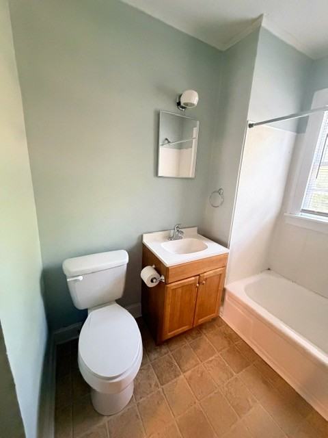 1549 Victory St #1 - Photo 7 of 9