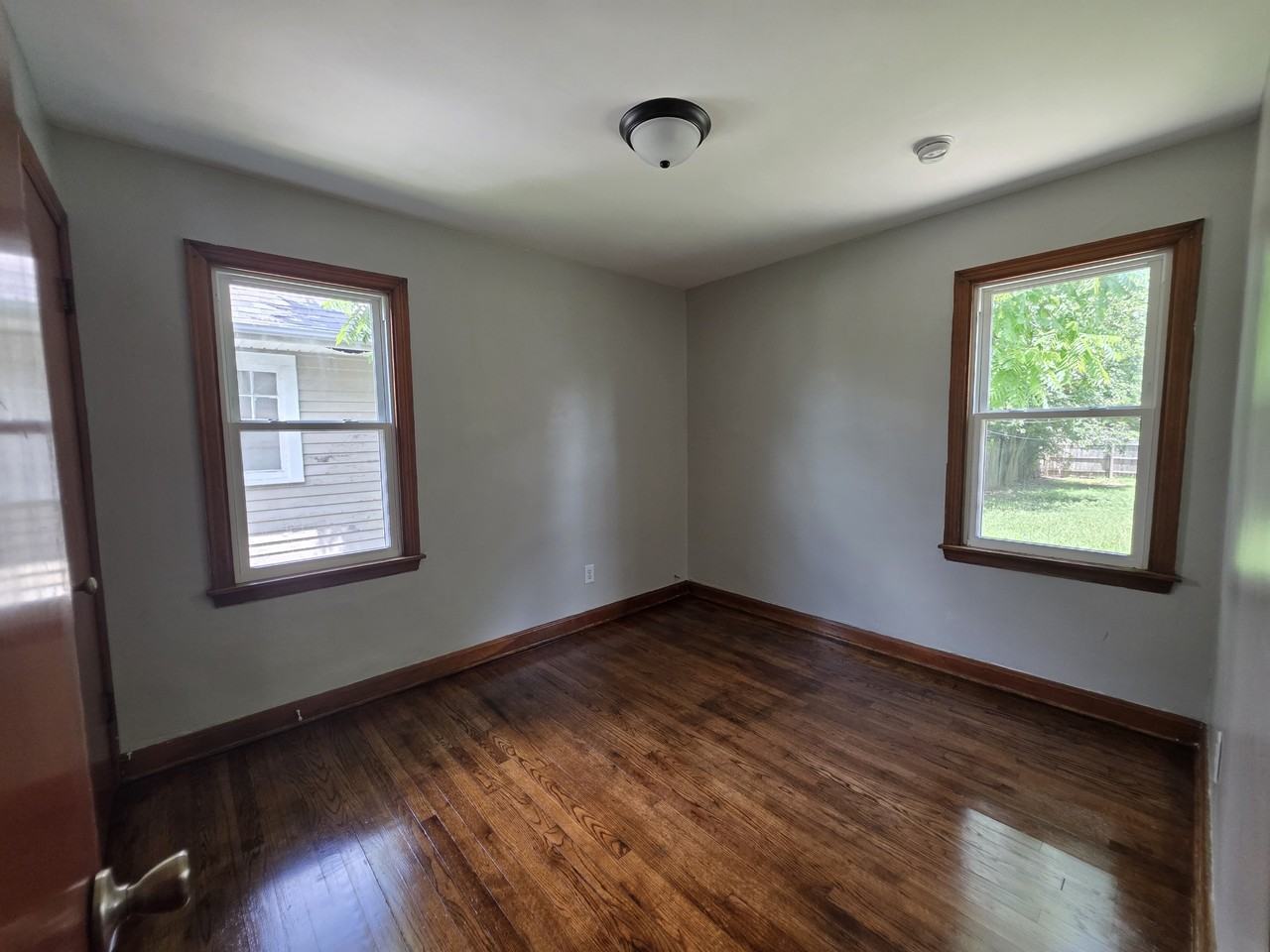 772 S Ogden Ave #772 - Photo 4 of 10