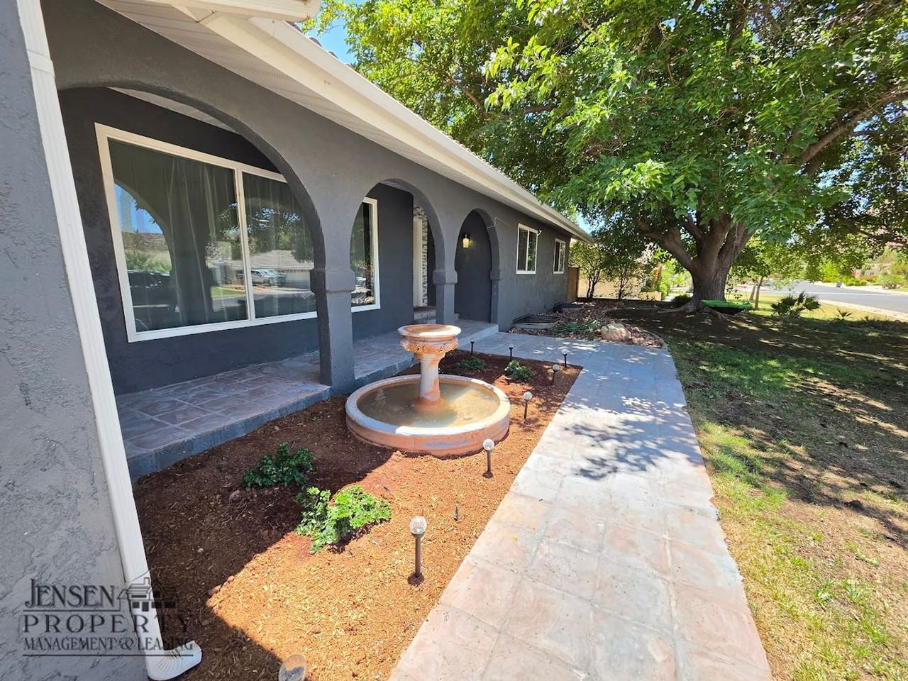 1151 Wesley Powell Dr - Photo 5 of 50