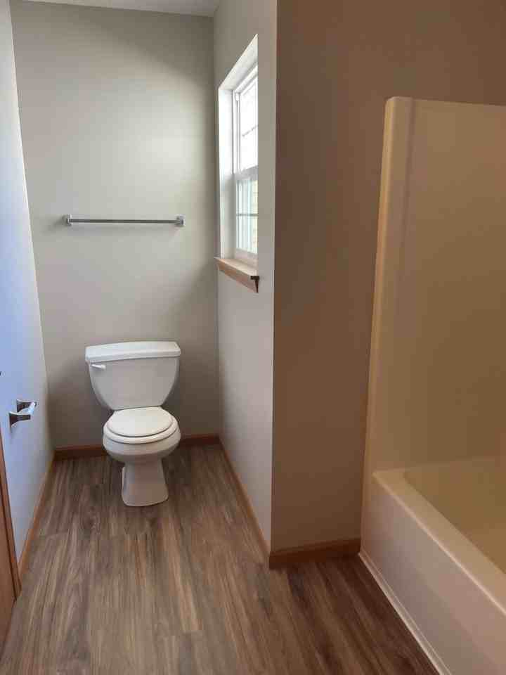 3368 Edison Dr - Photo 7 of 14