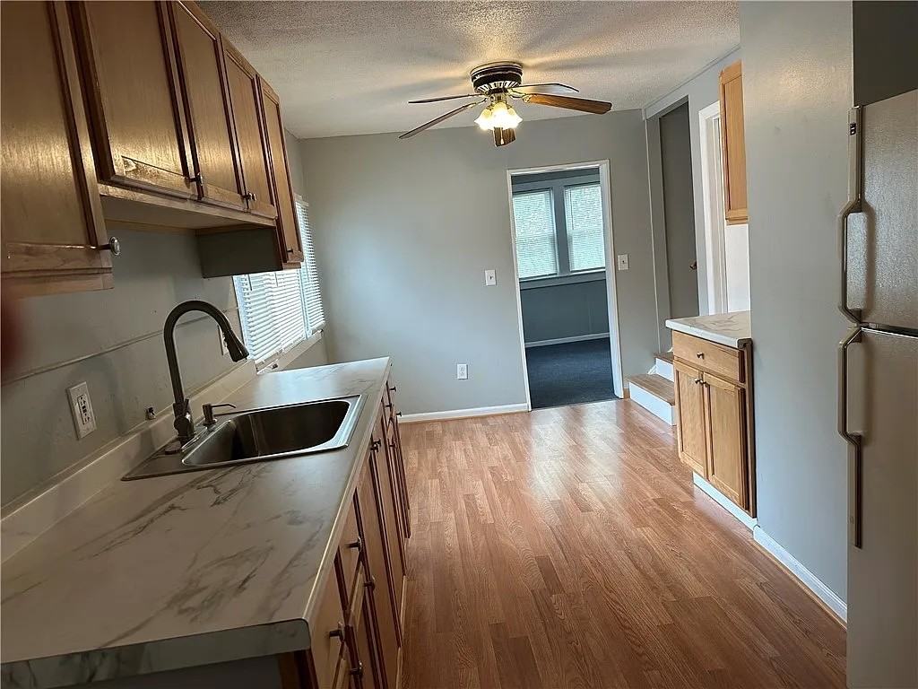 53 Roser St #1 - Photo 7 of 26