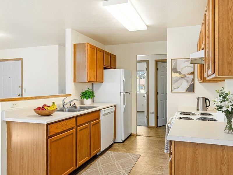 2025 W College St - Photo 7 of 27