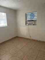 2359 Farragut St #B - Photo 1 of 1