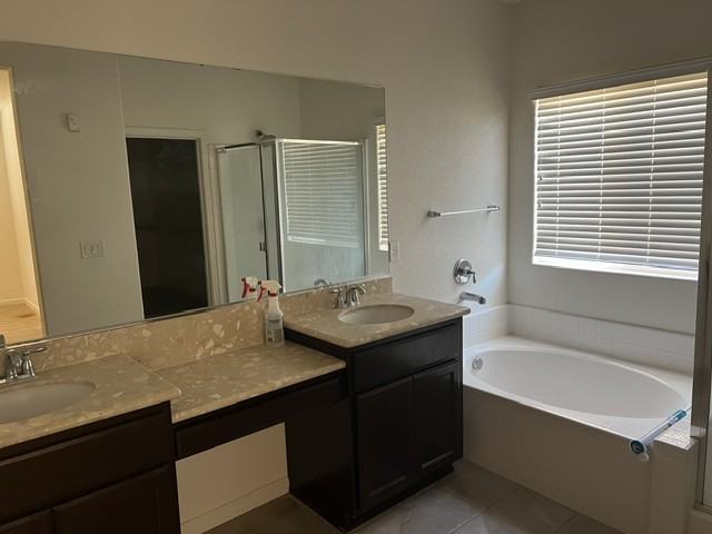 2473 Scotscraig Ct #1 - Photo 4 of 14