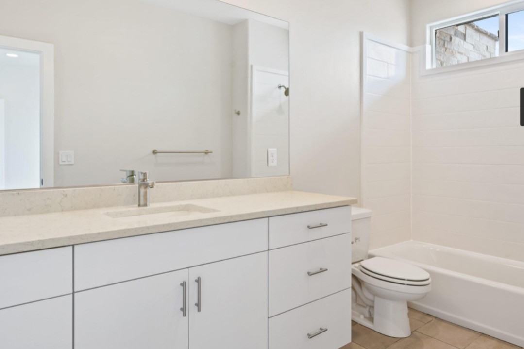 4106 S 545 E #1 - Photo 5 of 16