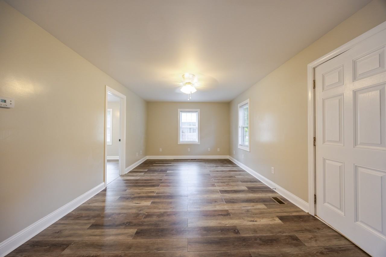 2621 W Willow Dr #1 - Photo 4 of 20