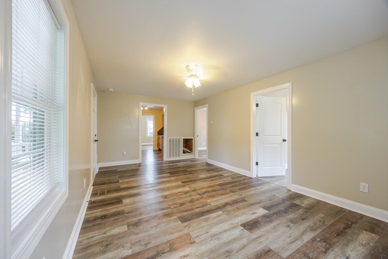 2621 W Willow Dr #1 - Photo 5 of 20