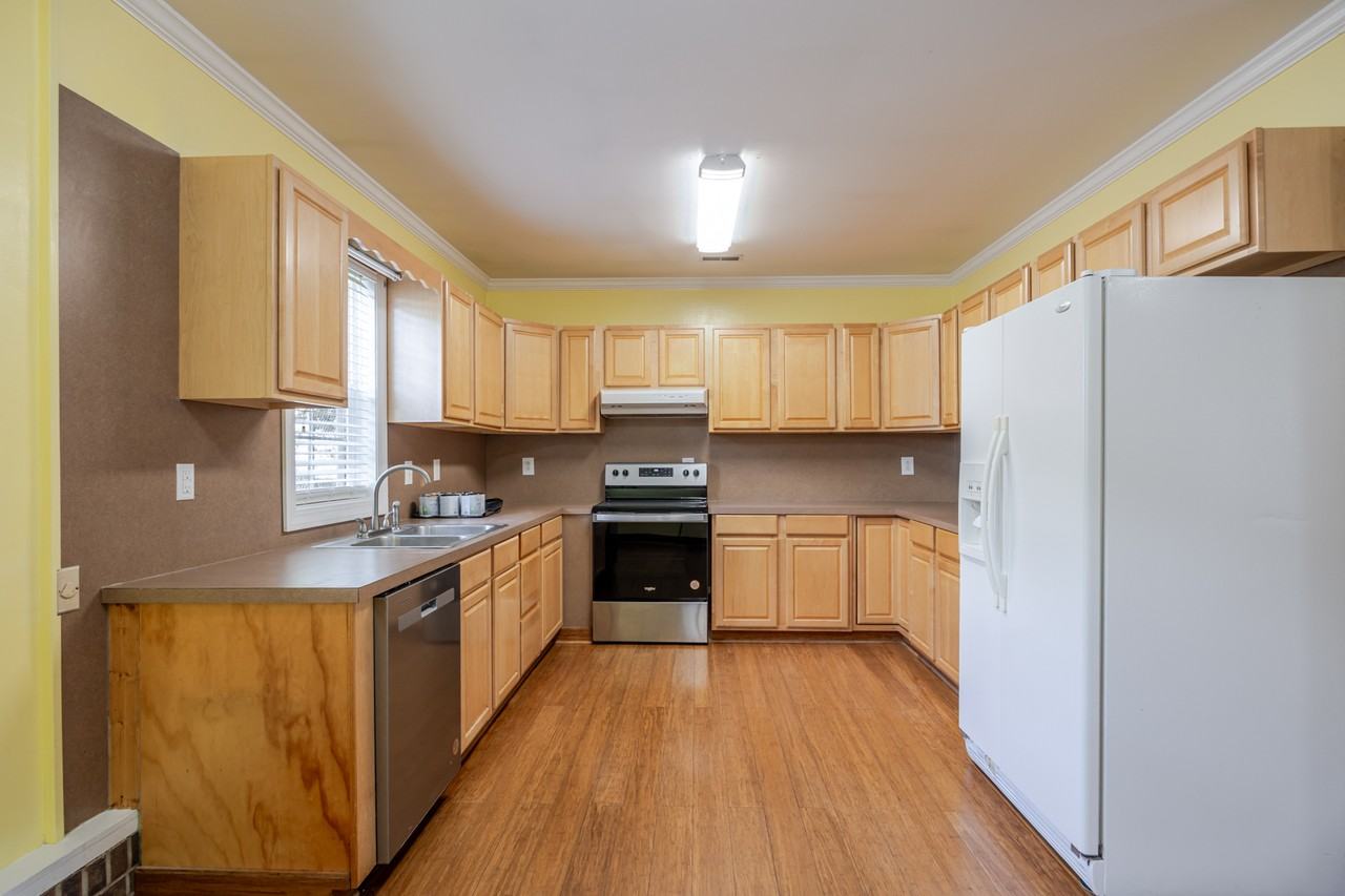 2621 1/2 W Willow Dr #1 - Photo 7 of 17