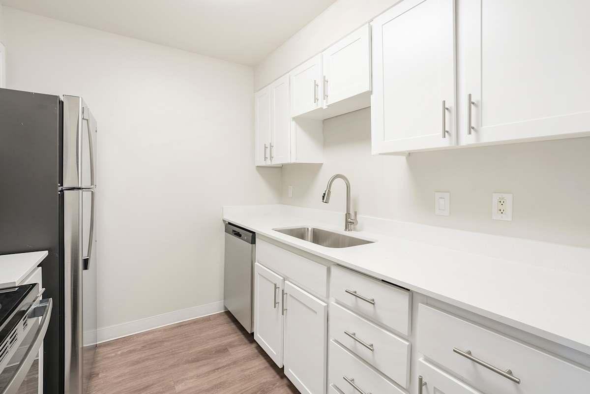 3710 Se Concord Rd - Photo 3 of 29