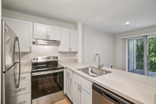 12200 Se Mcloughlin Blvd - Photo 1 of 1