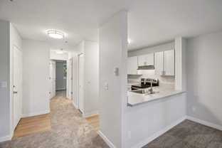 12200 Se Mcloughlin Blvd - Photo 1 of 1