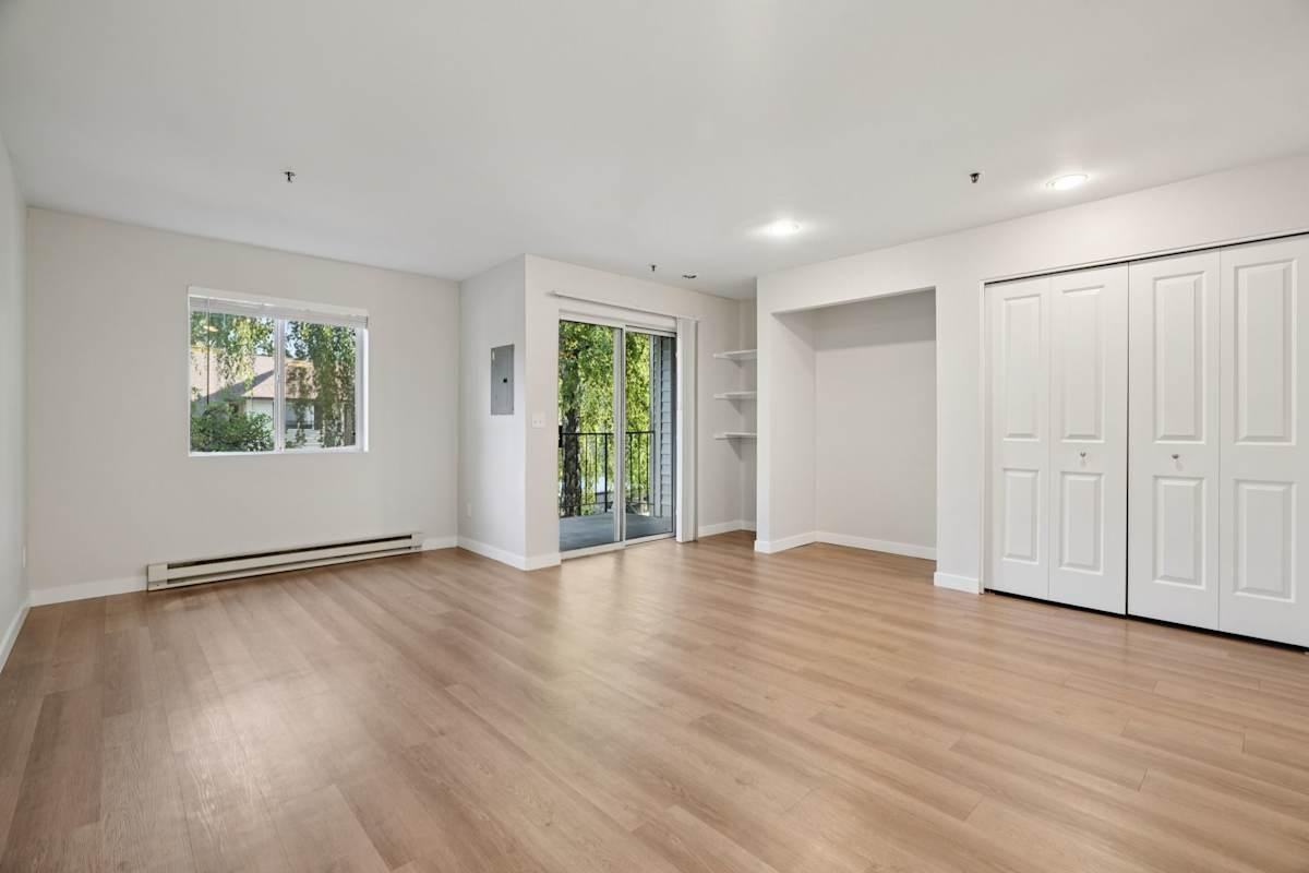 12200 Se Mcloughlin Blvd - Photo 7 of 21