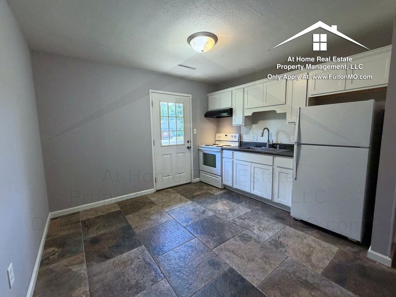 107 Spruce Dr - Photo 7 of 22