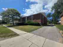 1540 Brooke Park Dr, Toledo OH 43612 - Photo 1 of 1