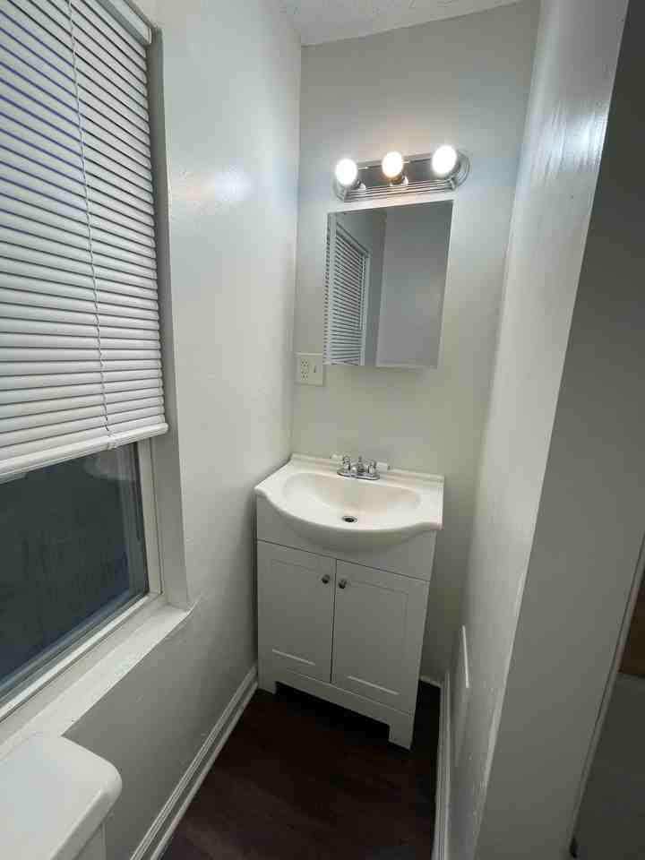 1737 Wilkens Ave #1 - Photo 6 of 12