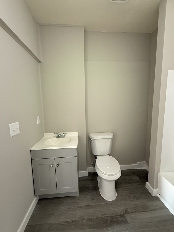 412 Bryant St #1 - Photo 7 of 12
