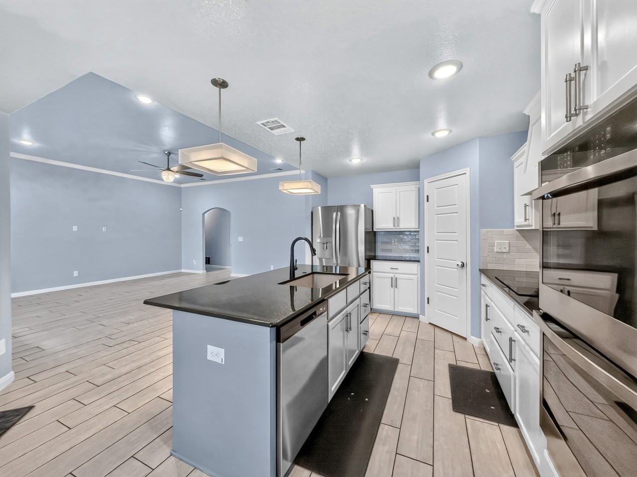 329 Shad Bush Dr #1 - Photo 4 of 12