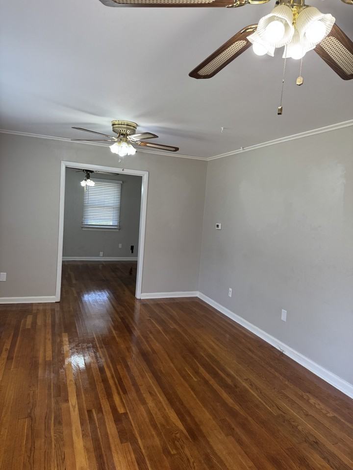 9116 Huron Ave #1 - Photo 5 of 11