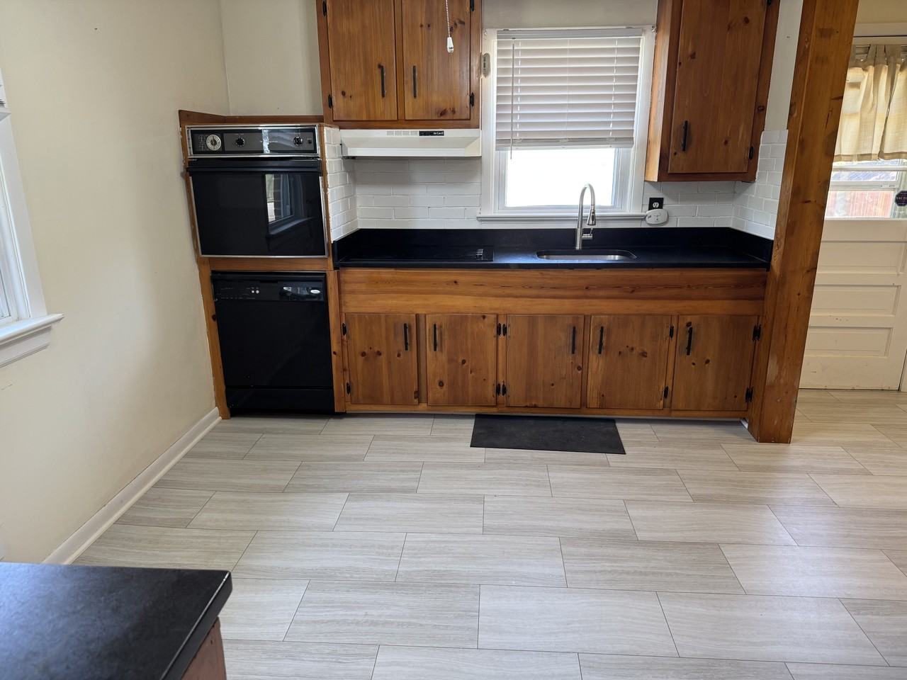 9116 Huron Ave #1 - Photo 3 of 11
