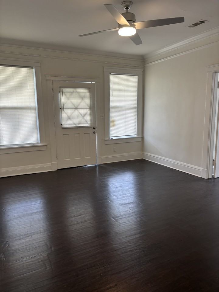 Glenview Ave #1 - Photo 3 of 15