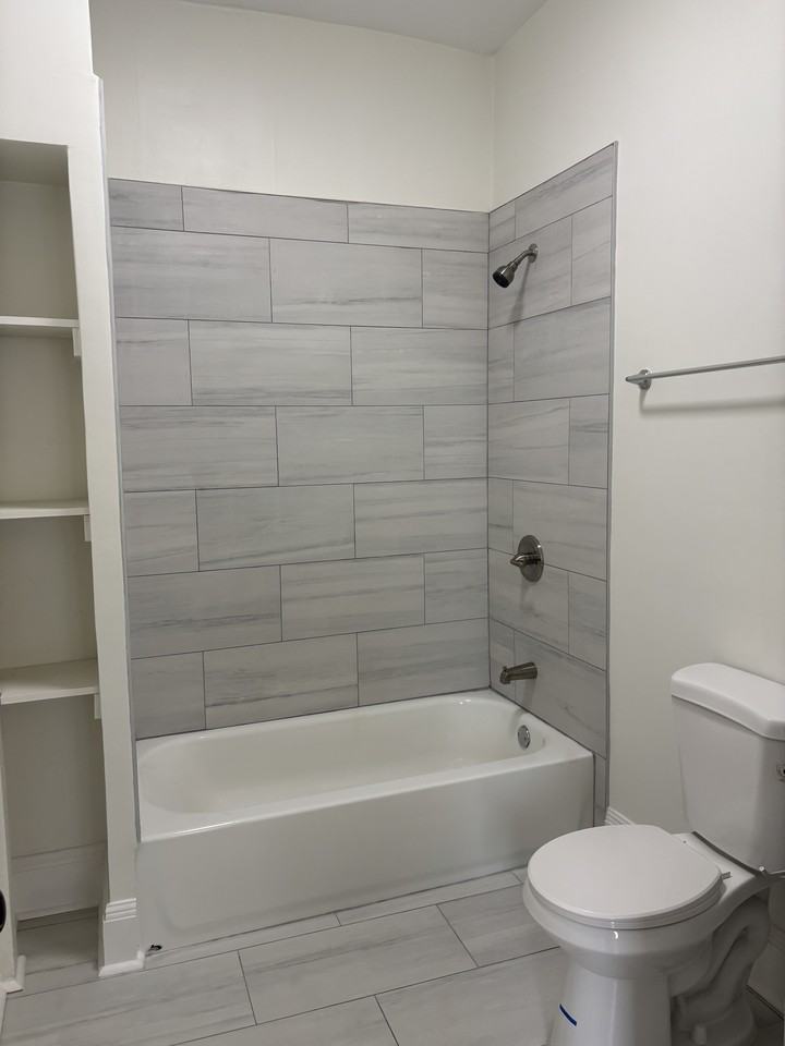 Glenview Ave #1 - Photo 6 of 15