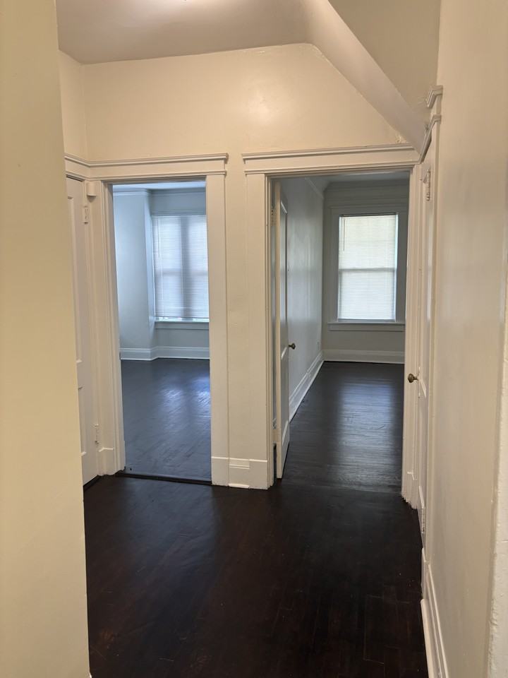 Glenview Ave #1 - Photo 7 of 15