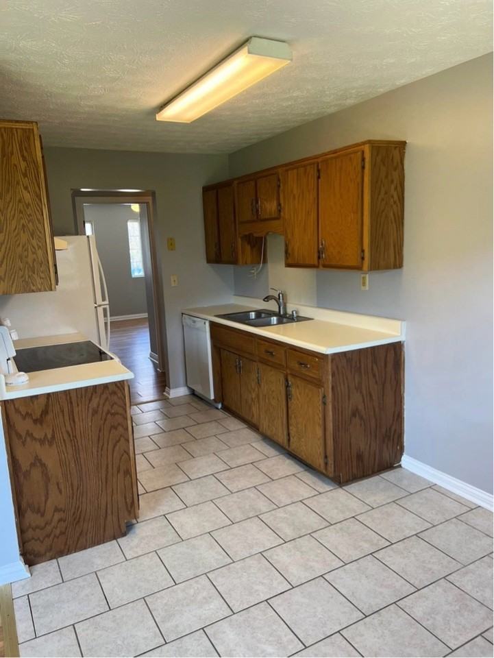 1073 Northwood Loop #1073 - Photo 4 of 7