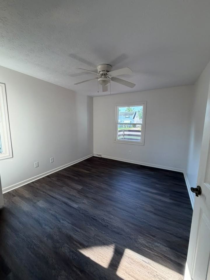26381 Drakefield Ave #1 - Photo 5 of 19