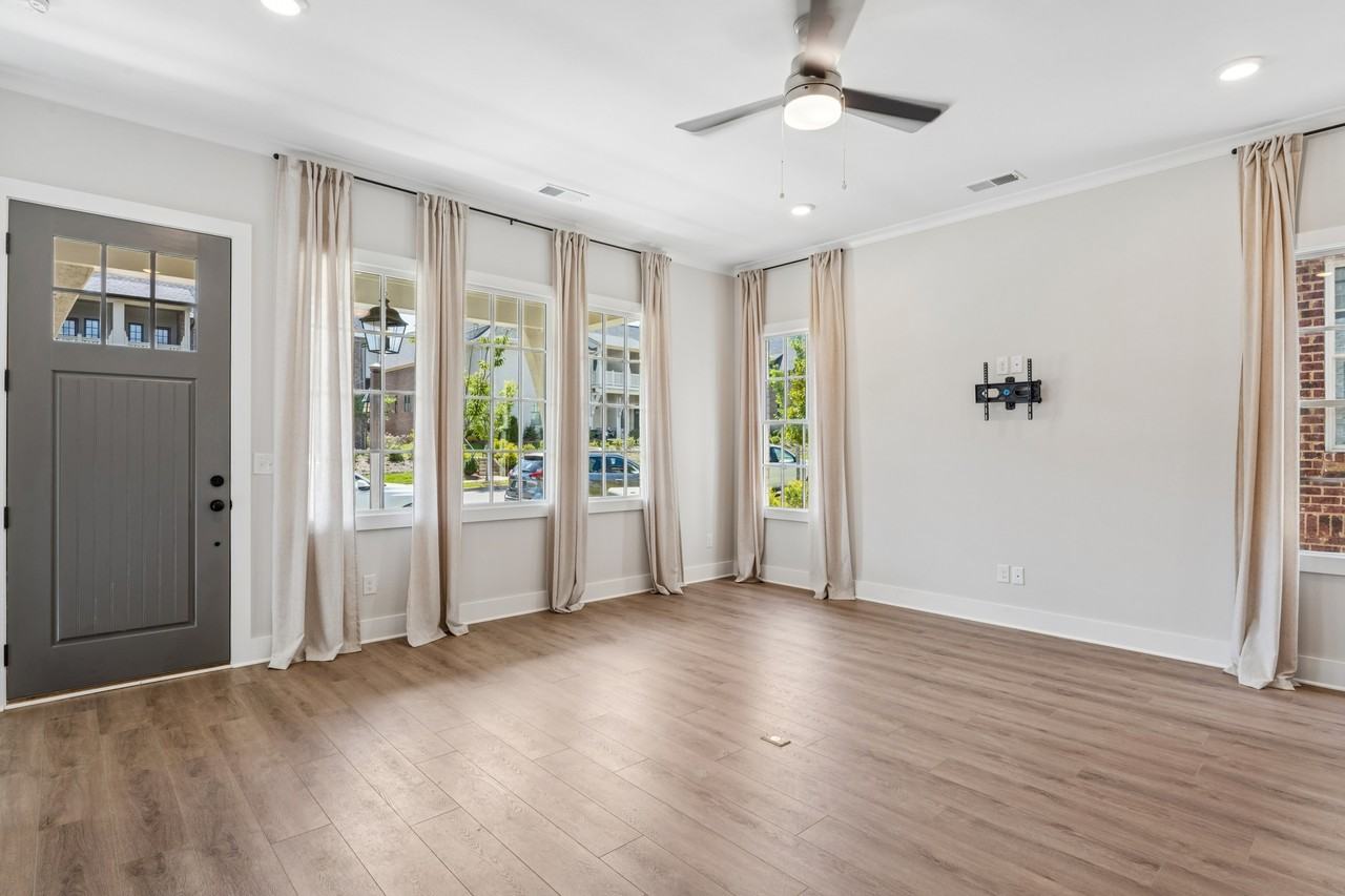 4780 Silas Ave #1 - Photo 3 of 13