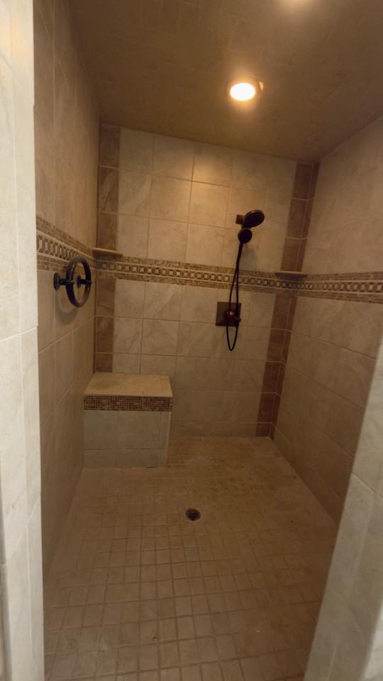 7531 Se 147th Pl #1 - Photo 5 of 10