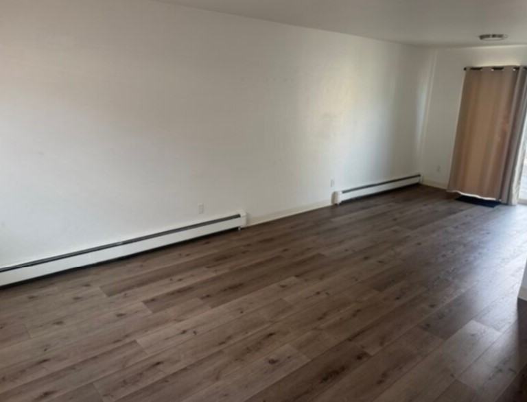 861 Iowa Ave #1 - Photo 3 of 6