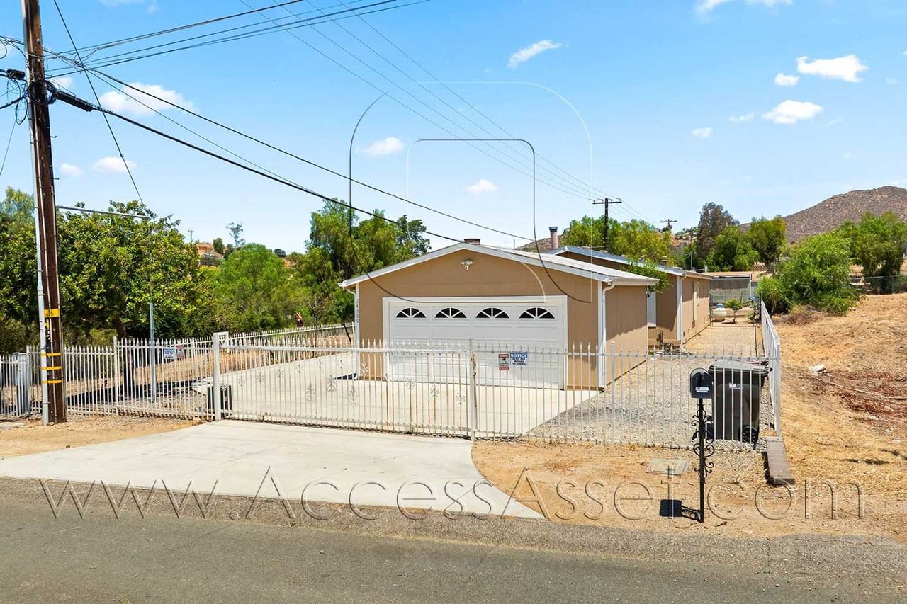 24380 Paseo Vivora - Photo 2 of 30