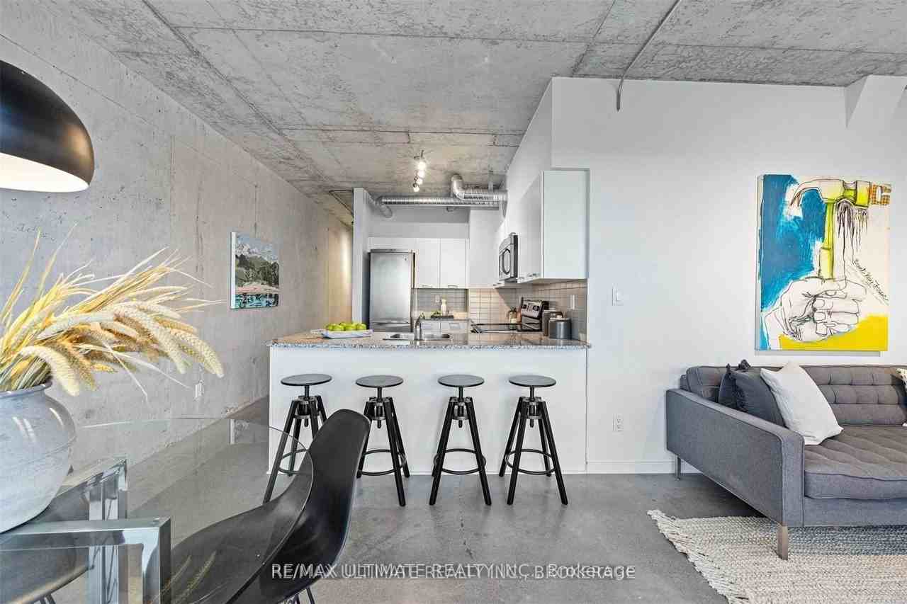 219 Fort York Boulevard - Photo 7