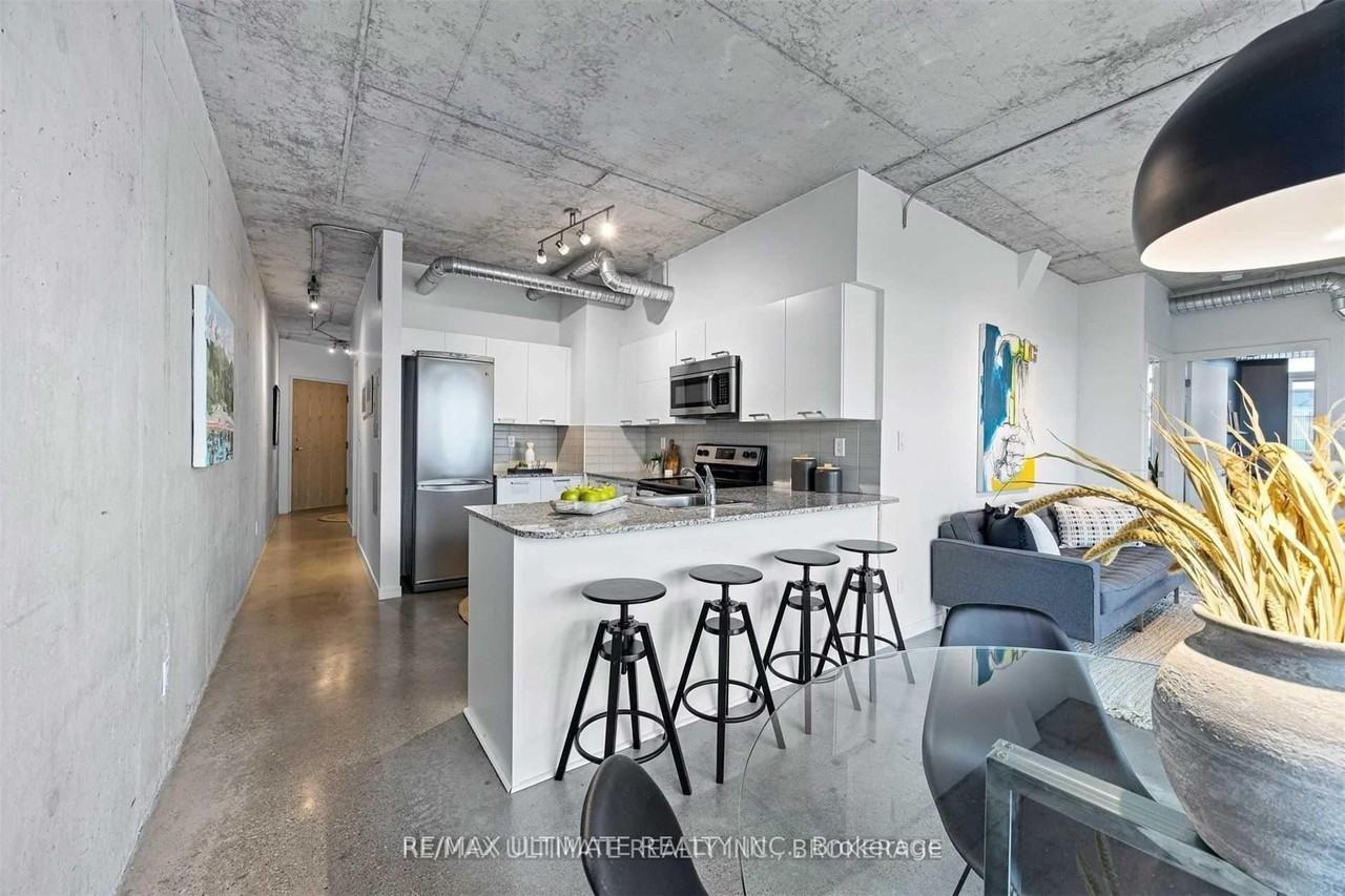 219 Fort York Boulevard - Photo 6