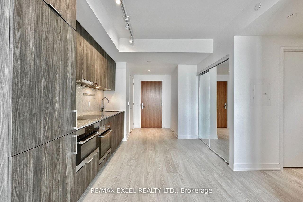 15 Queens Quay East #3101 - Photo 5 of 20