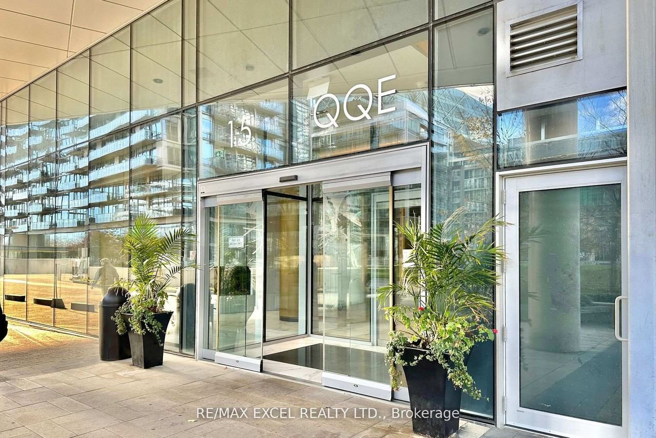 15 Queens Quay East #3101 - Photo 2 of 20