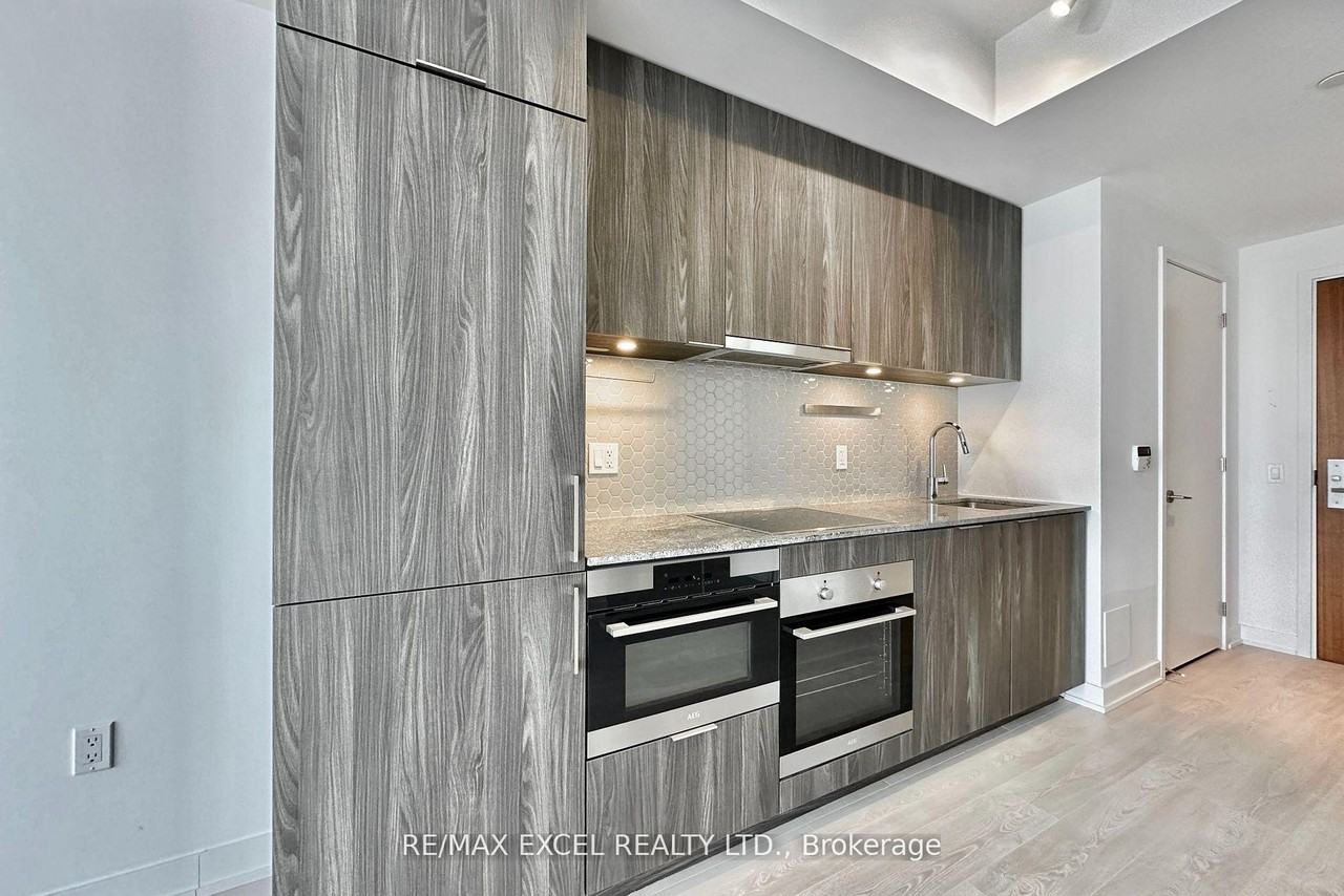 15 Queens Quay East #3101 - Photo 6 of 20