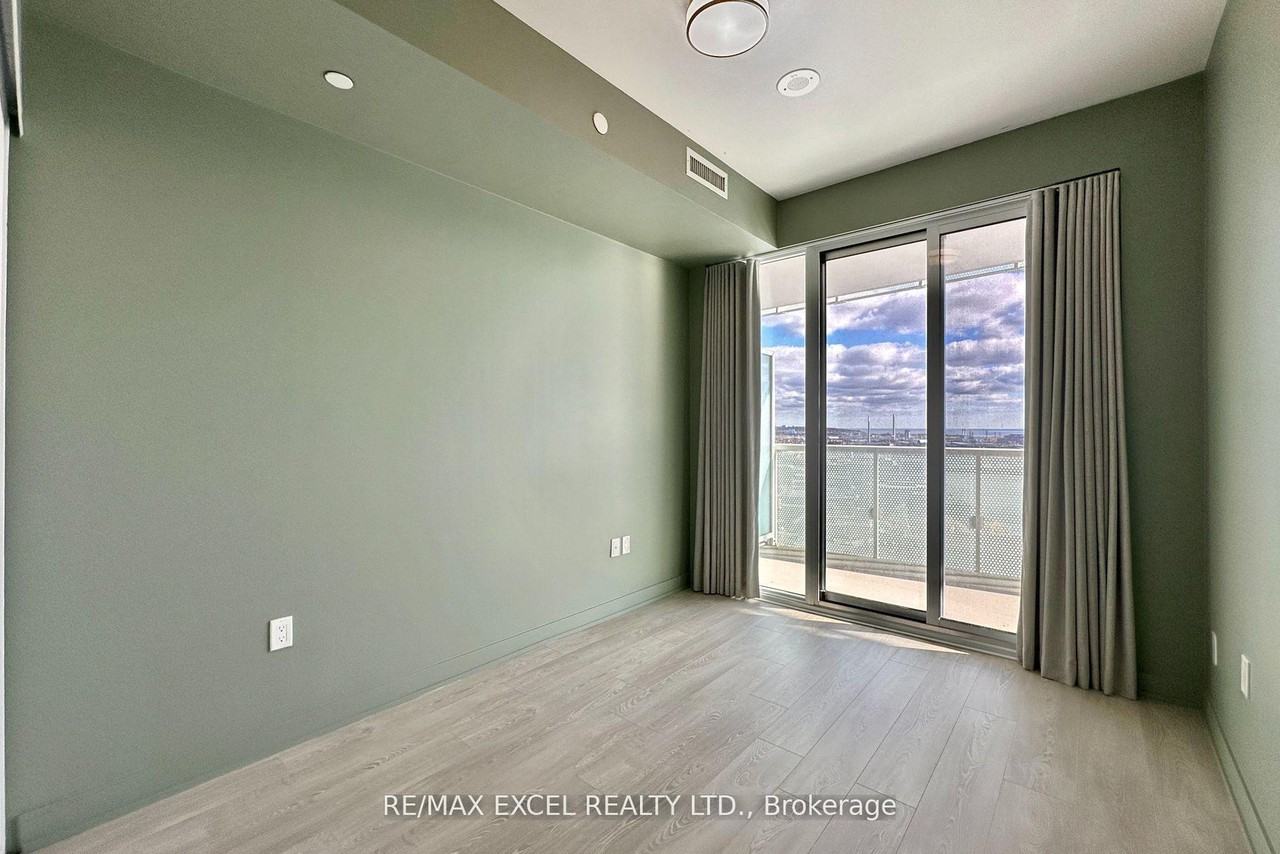 15 Queens Quay East - Photo 10