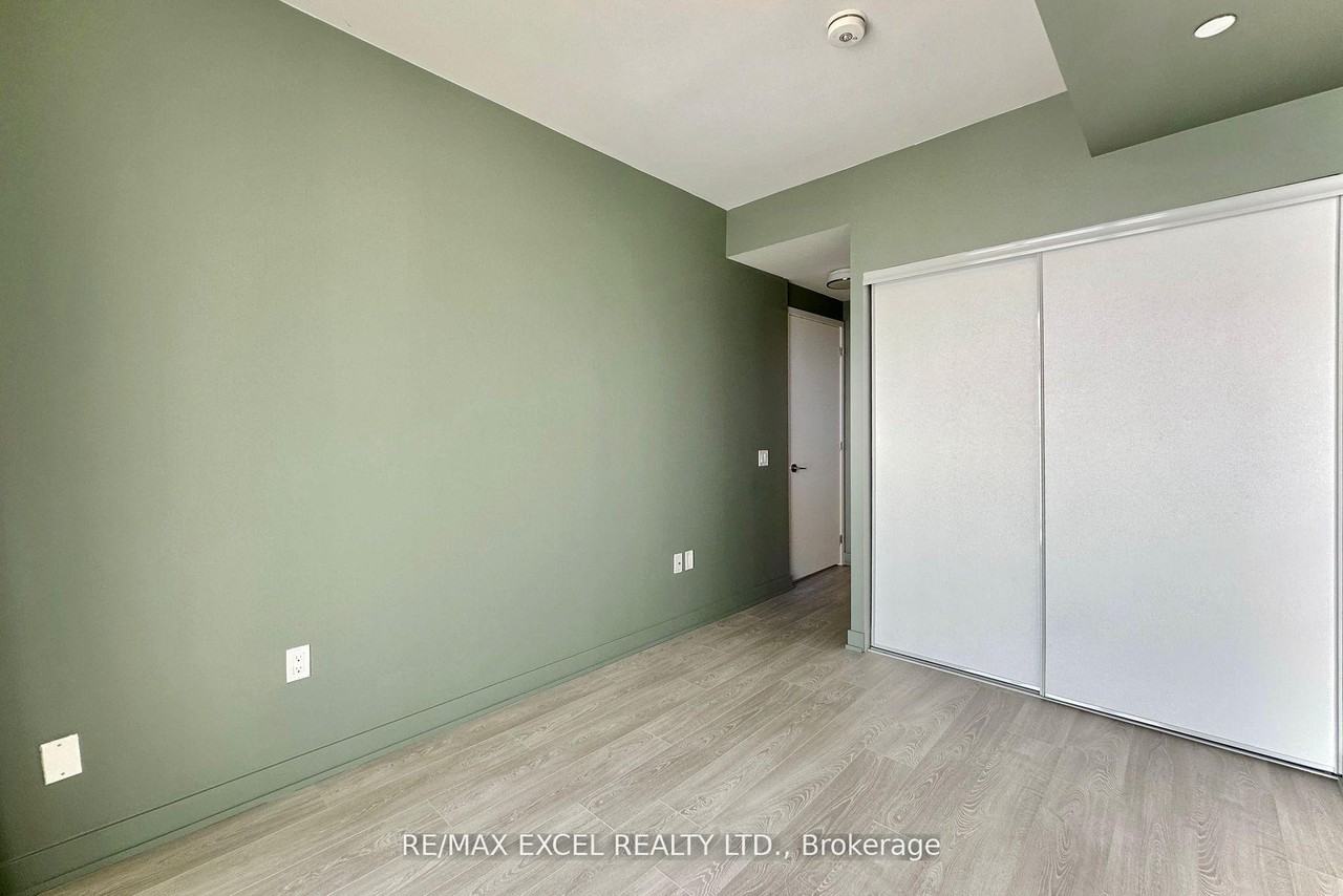15 Queens Quay East - Photo 13