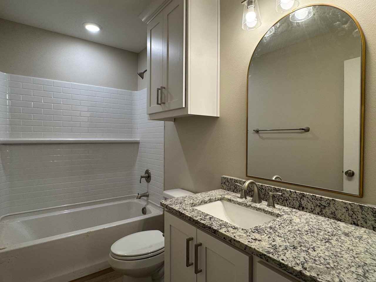 14574 CR 2191 - Photo 7 of 40