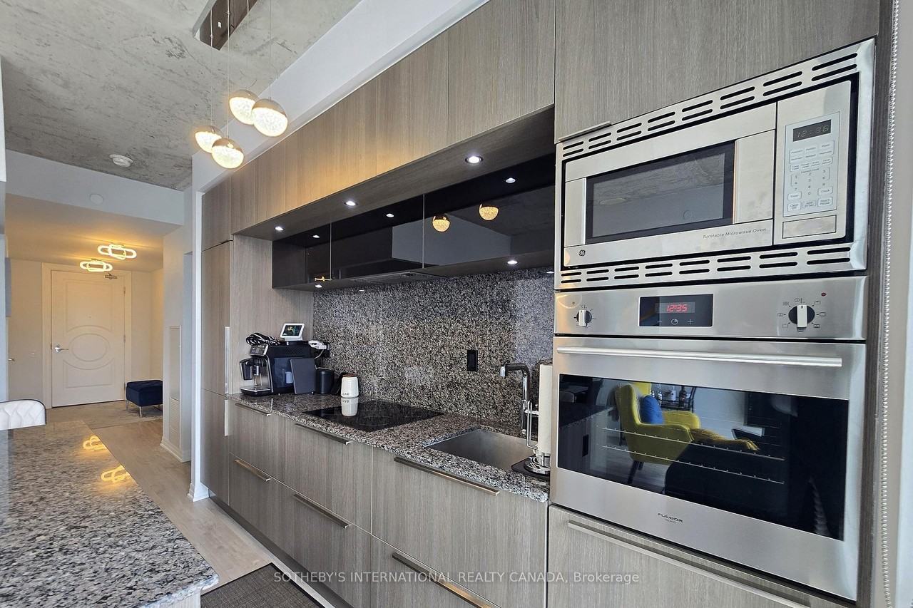 88 Blue Jays Way - Photo 5