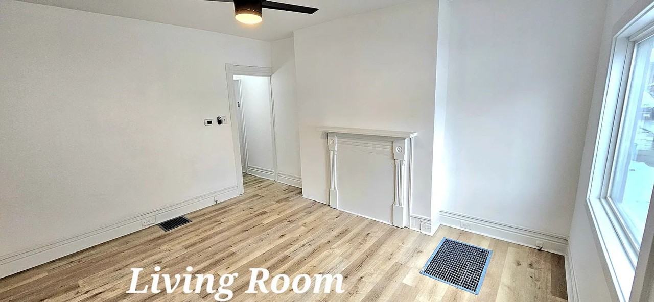 272 Butler St - Photo 5 of 23