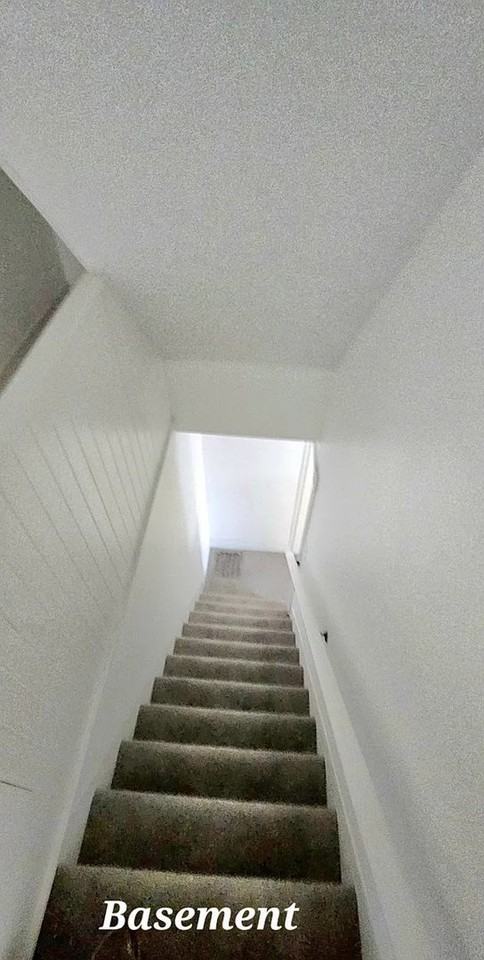 272 Butler St - Photo 6 of 23