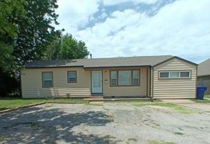 1405 Sandra Dr - Photo 1 of 1