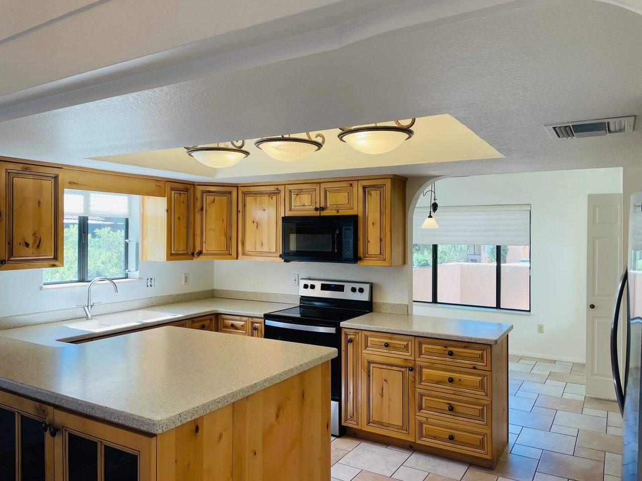 155 Canyon Diablo Rd #25 - Photo 5 of 21