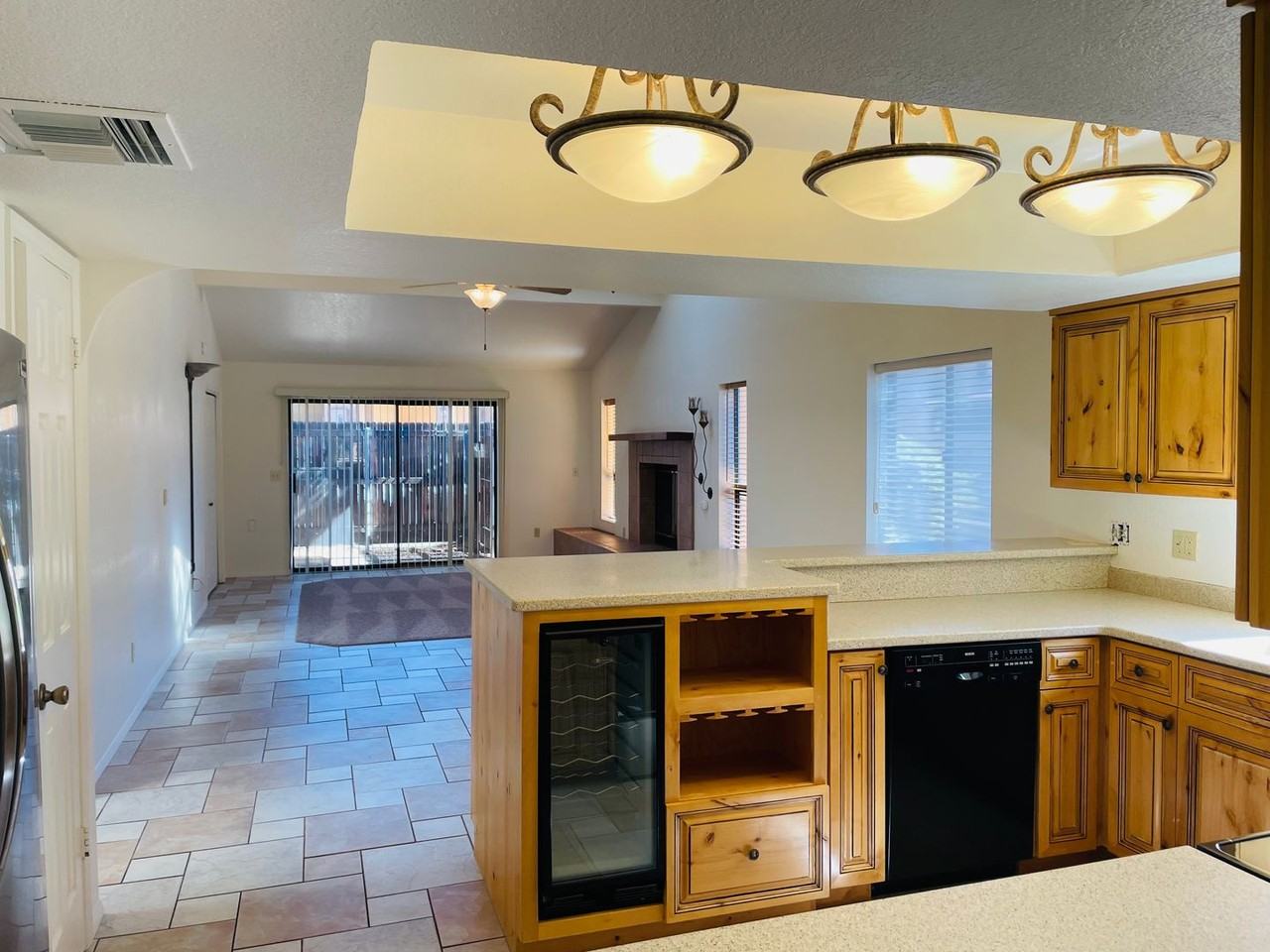 155 Canyon Diablo Rd #25 - Photo 6 of 21